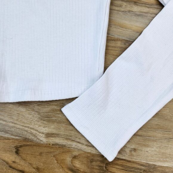 🔺️NWT Bozzolo White Notched Collar Cropped Long Sleeve Top Medium - Picture 10 of 11